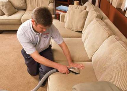 http://cleaningdalcare.com/wp-content/uploads/2012/06/carpetcleaning.jpg